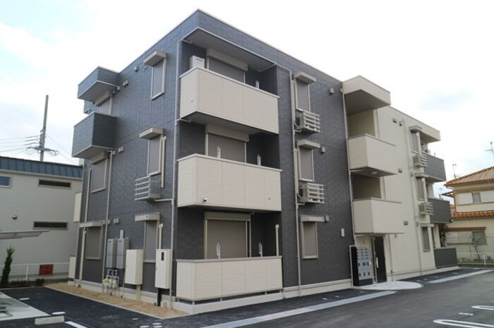 西宮市堤町のアパート