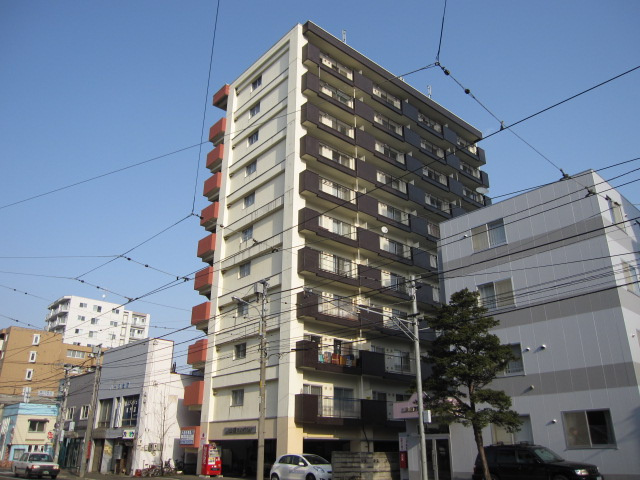 札幌市中央区南十一条西６丁目の賃貸マンション