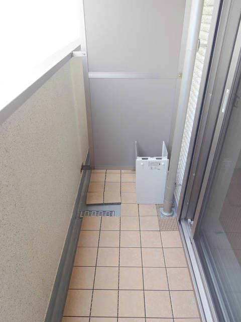 アベニール川口のバルコニー