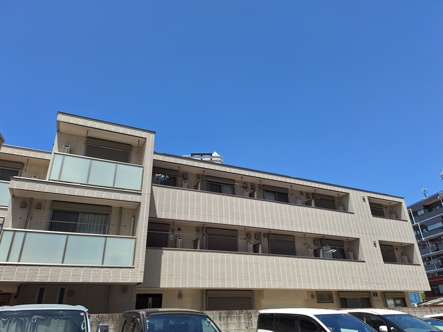 アベニール川口の外観|HEBEL HAUSの賃貸住宅へーベルメゾン