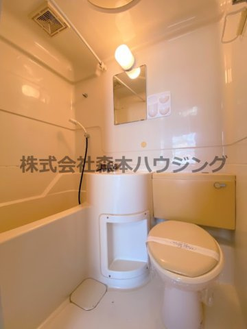 【浴室】 | 　ジョイフル野里 | お風呂で日々の疲れを落としましょう