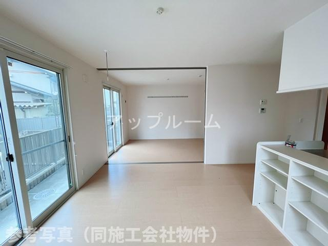 春日井市上条町３丁目のアパートの内装