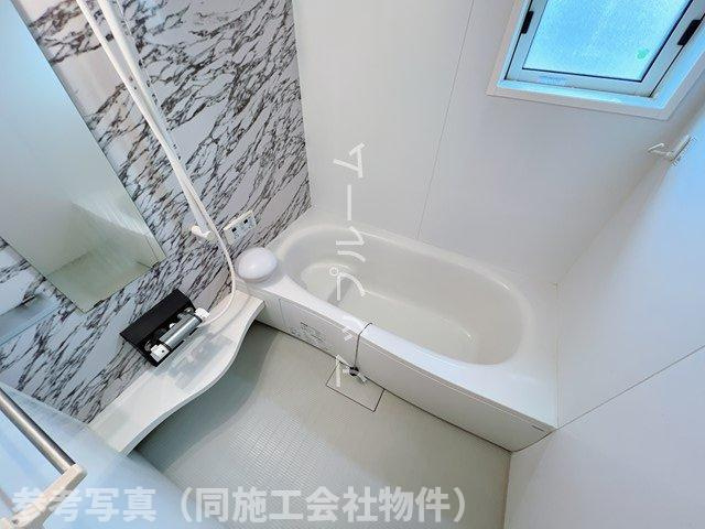 春日井市上条町３丁目のアパートの浴室