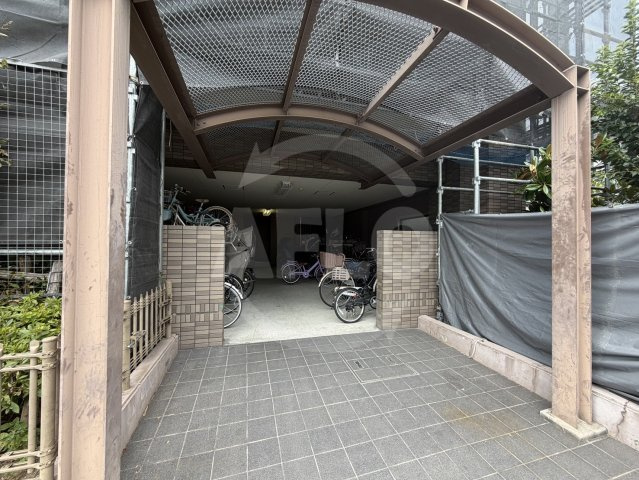 フルール鶴見緑地のその他共用部分|フルール鶴見緑地　駐輪場