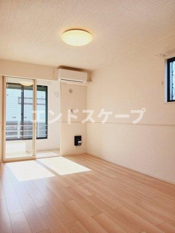 ヴィラ　シルク　Ⅰの居間・リビング|高崎、前橋のお部屋探しはエンドスケープまで！お客様の理想お聞かせ下さい♪