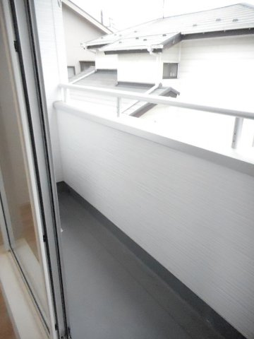 ゼラニウムのバルコニー