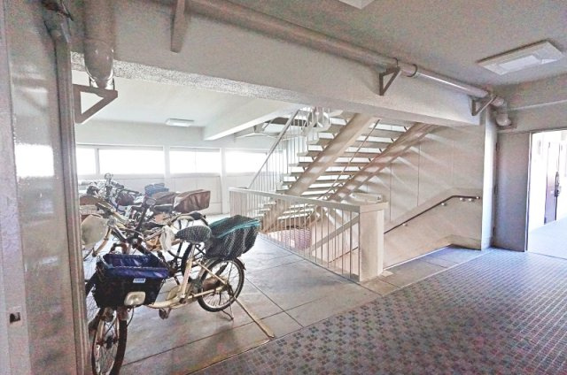 新森小路コーポの駐輪場