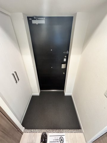 【玄関】プレサンス神戸元町