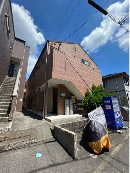 エスポワール本陣の外観