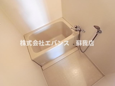 【浴室】 | ベルレージュ鹿野 | お風呂です