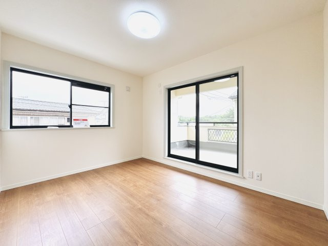高崎市新町　中古住宅の洋室
