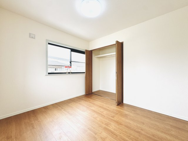 高崎市新町　中古住宅の洋室