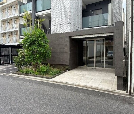 シーズンフラッツ矢場の外観