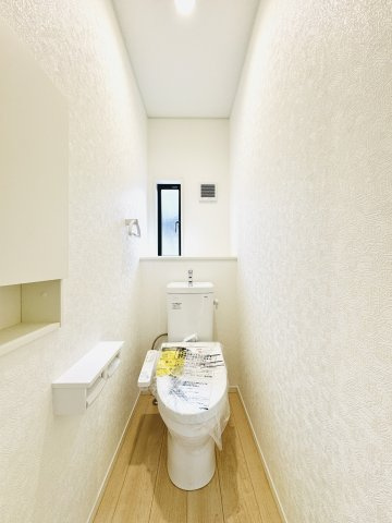 Cradle Garden伊勢崎市境米岡第3　新築住宅 1号棟のトイレ