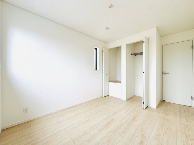 Cradle Garden伊勢崎市境米岡第3　新築住宅 1号棟の洋室