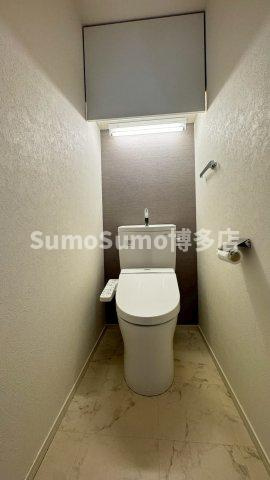 HSK博多ステーションのトイレ|清潔感のあるトイレです