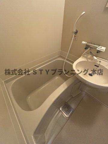 仲介手数料0円！フィレンツェ名駅の浴室