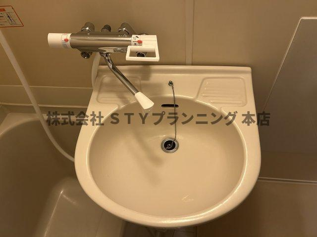 仲介手数料0円！フィレンツェ名駅の洗面所