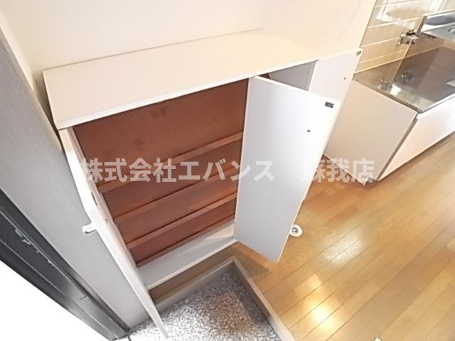 【エントランス】 | ステーションプラザ | 建物の内部です