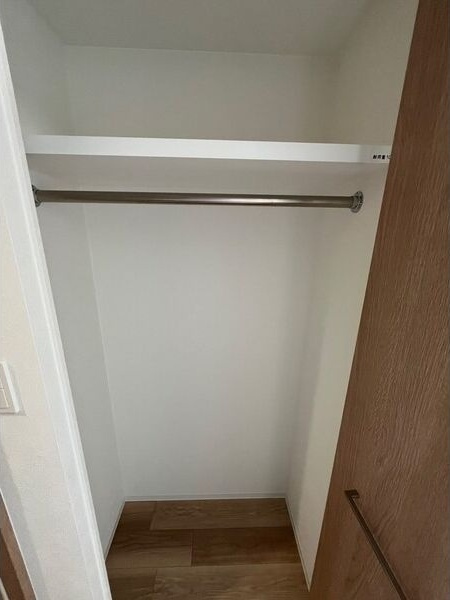 プレサンス吹上駅前エテルノの収納