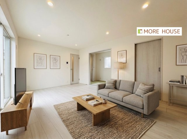 Livele Garden藤岡市下大塚　新築住宅１号棟の居間・リビング