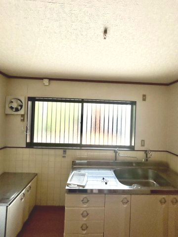 吹田市内本町一戸建のその他|窓
