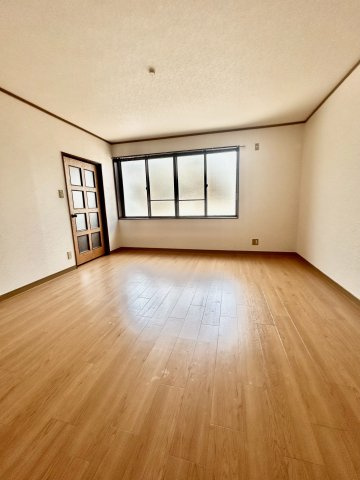 吹田市内本町一戸建の寝室