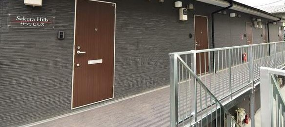 川崎市多摩区西生田４丁目のアパートのロビー