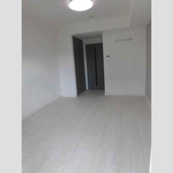 調布市小島町３丁目の賃貸マンションの居間・リビング