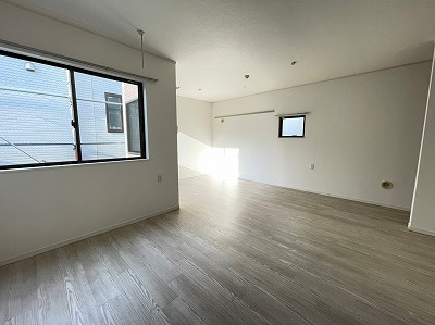 川崎市多摩区中野島３丁目の一戸建ての居間・リビング