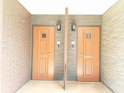 【玄関】 | エスペランス | 明るい玄関です