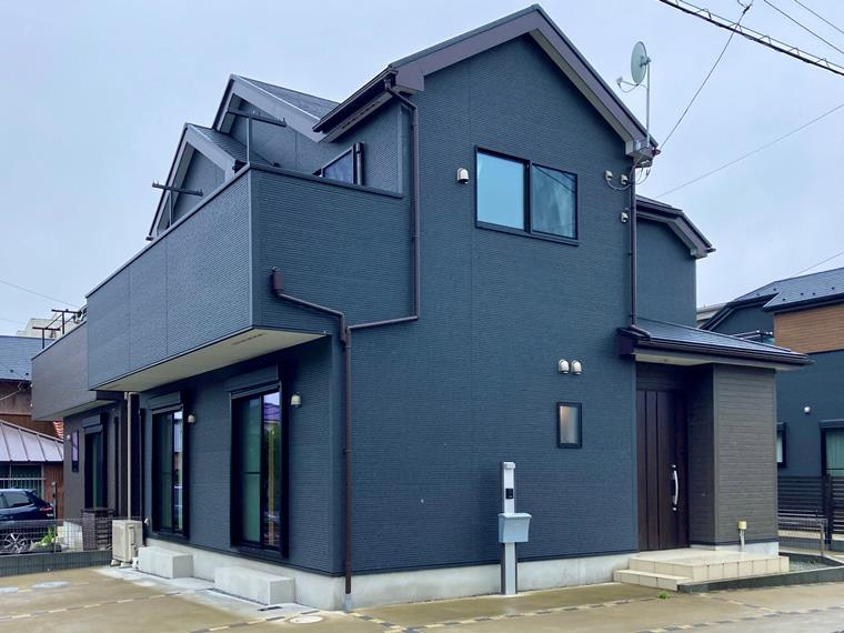 姉崎戸建の外観