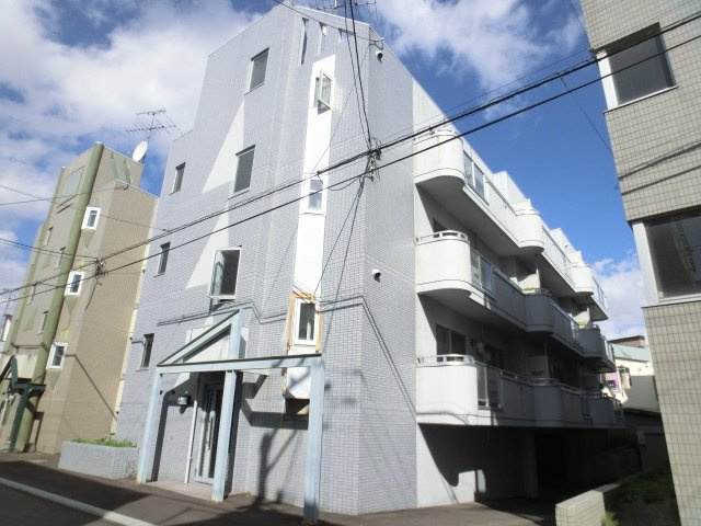 ＫＩＳＳ　ＩＮＮ　１２