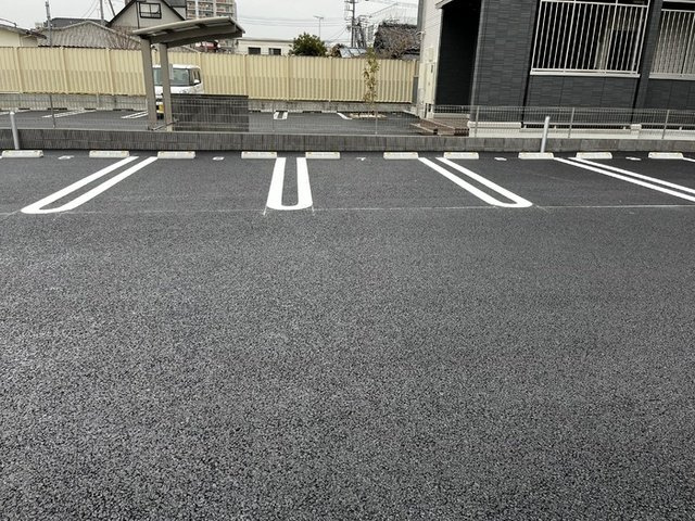 D-ROOM紅雲町Bの駐車場|駐車場