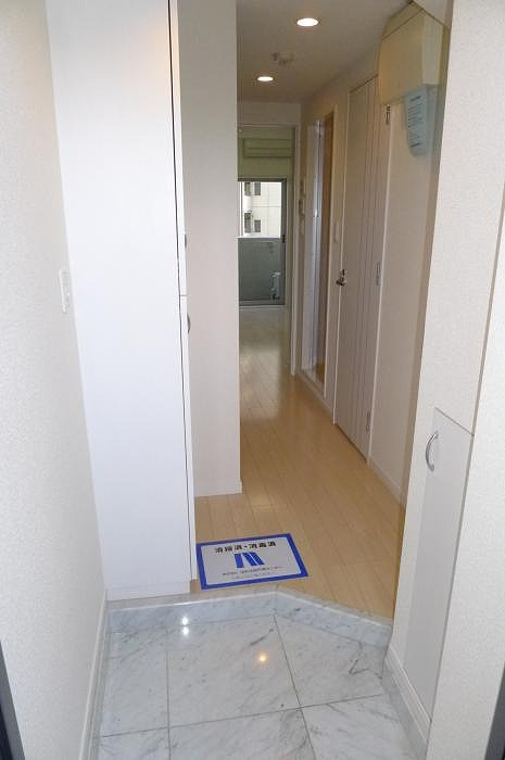 ステージファースト三軒茶屋Ⅱの玄関