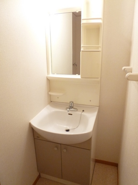 独立洗面台