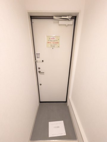 ベイルーム横浜鶴見Ⅱの玄関