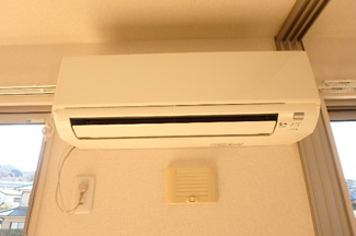エアコンはＬＤＫに１台付いています