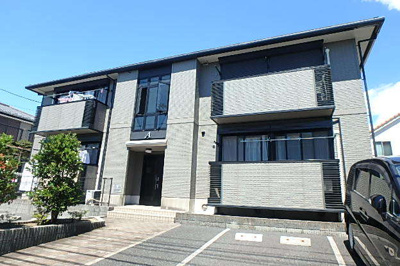 ※塗装あり　4世帯なので全戸が角部屋です