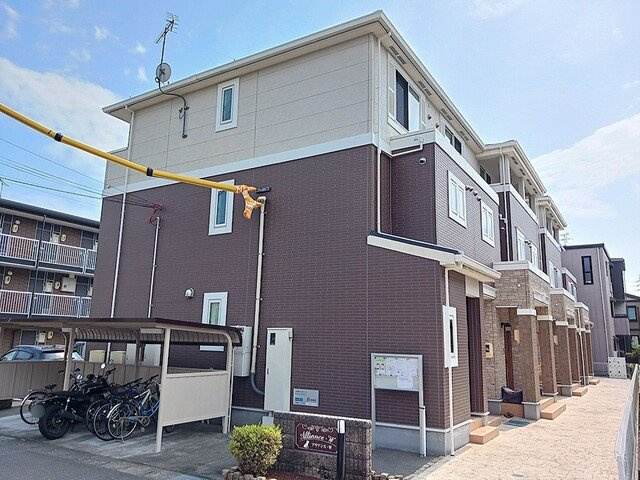 アリアンス・Ｗ