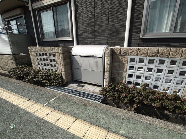 シャーメゾン桜ヶ丘のその他