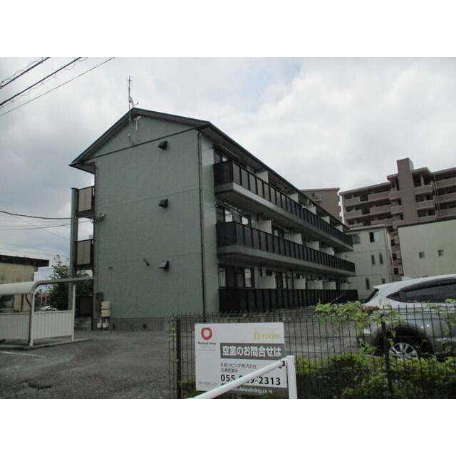 ジュネス