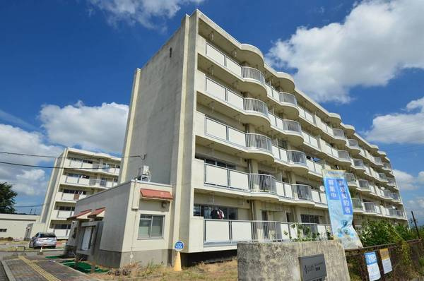 ビレッジハウス西本郷1号棟の外観|外はこのようになっています