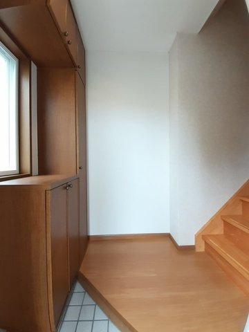 アムールＡ棟の玄関|玄関です