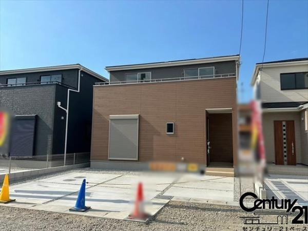 リーブルガーデン有里町 １号棟 ／新築一戸建