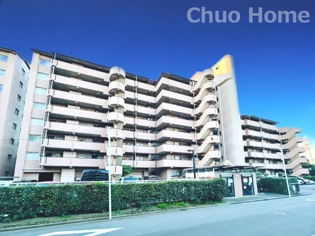 すまいる亀有6号棟の外観