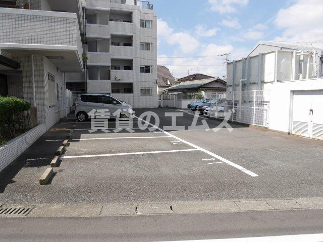 【駐車場】 | クローバーマンション空港南Ⅱ | クローバーマンション空港南Ⅱの駐車場