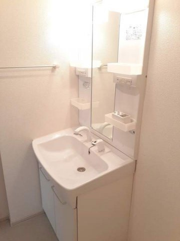 サルヴァトーレ　Ｂ棟の洗面所