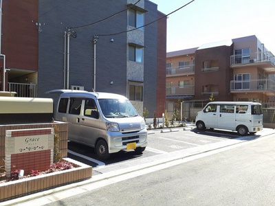 【駐車場】 | グレイス