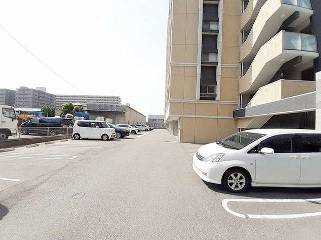 【駐車場】 | ラウレア　Ｋ